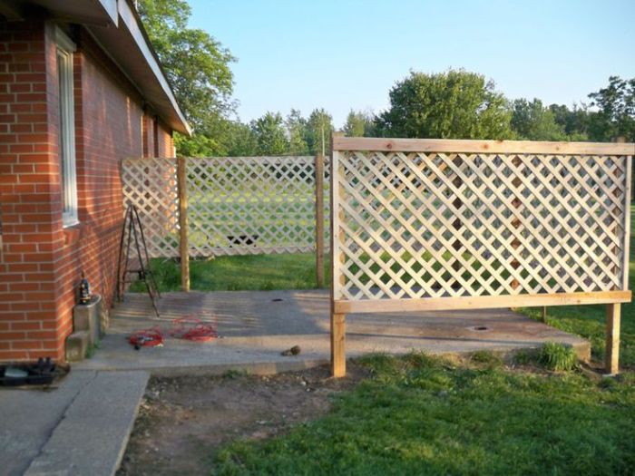 Diy lattice fence