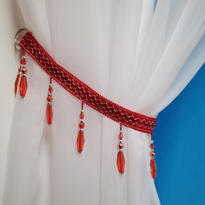 Diy beaded curtain