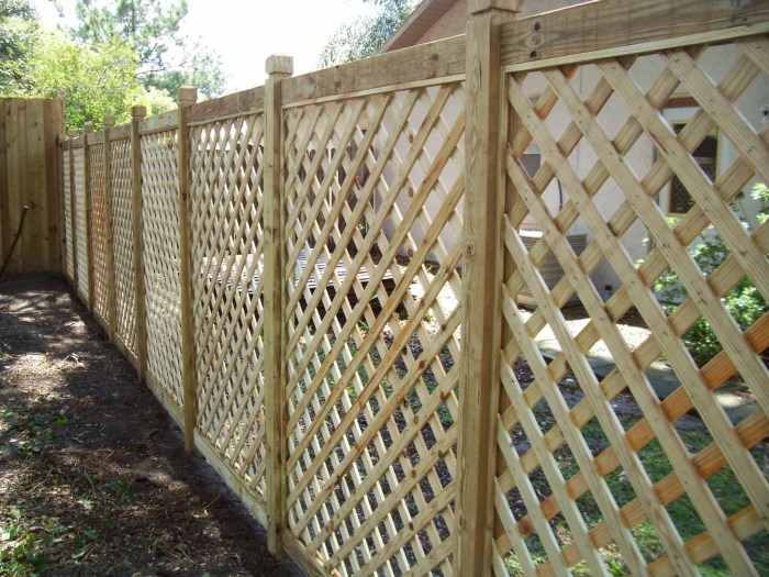 Lattice garden fence diy trellis ideas ca panels fences using around saved pole google dog plants build